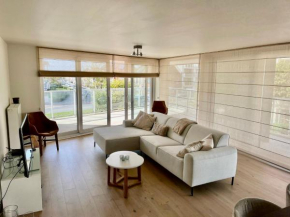 Ostend spacious and modern 3 bedroom apartment near the sea